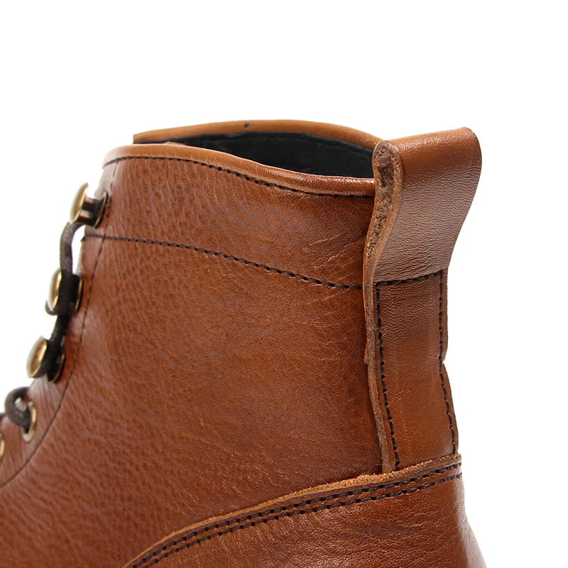 2025 New Vintage Autumn Winter Boots Lace Up Design Male Footwear Cow Real Leather Short Boots Retro Desert Boots Man Shoes A082