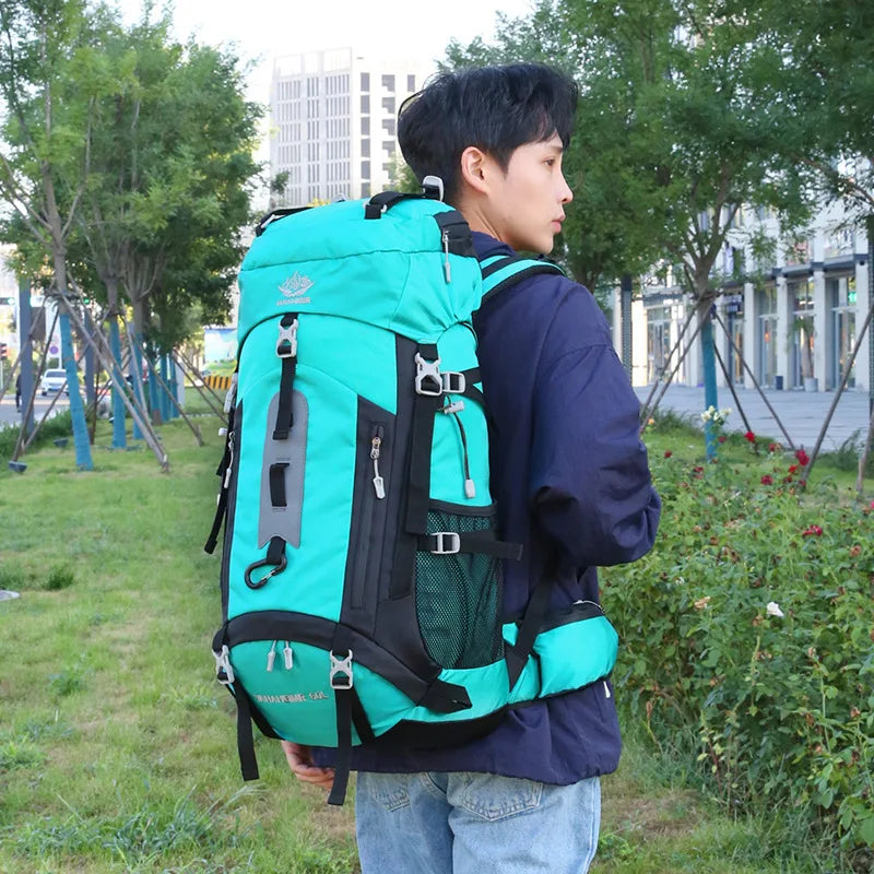 60L Large-Capacity Outdoor Mountaineering Backpack,Anti Splashing Water Wear-Resistant Camping Hiking And Cross-Country Backpack