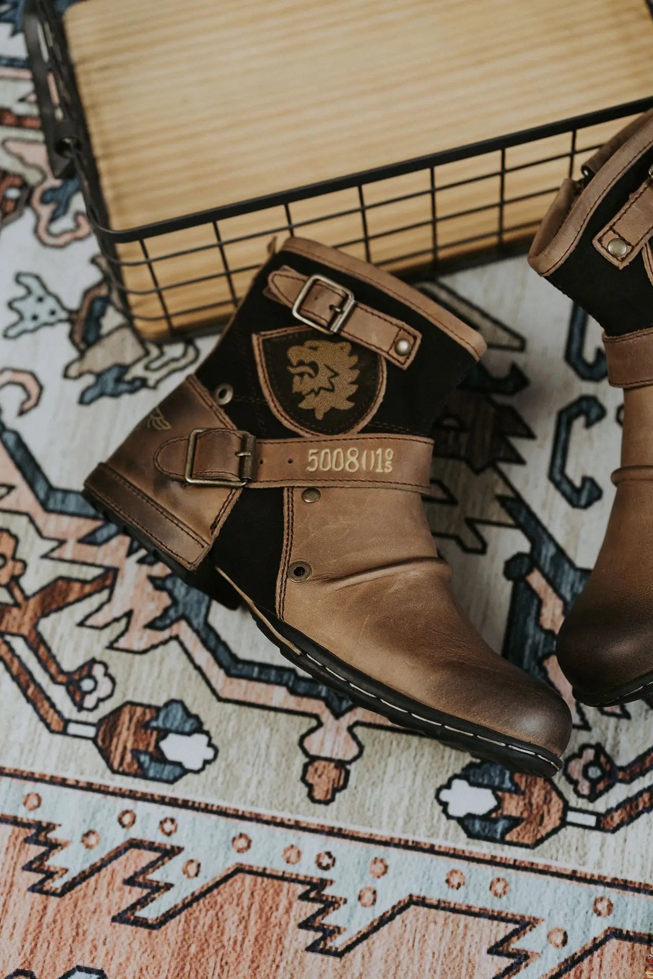 2025 New In Men Boots Luxury Handmade Men Ankle Boots Metal Buckle Zipper Motorcycle Boots Outdoor Plus Size 39-48 Punk Bottines