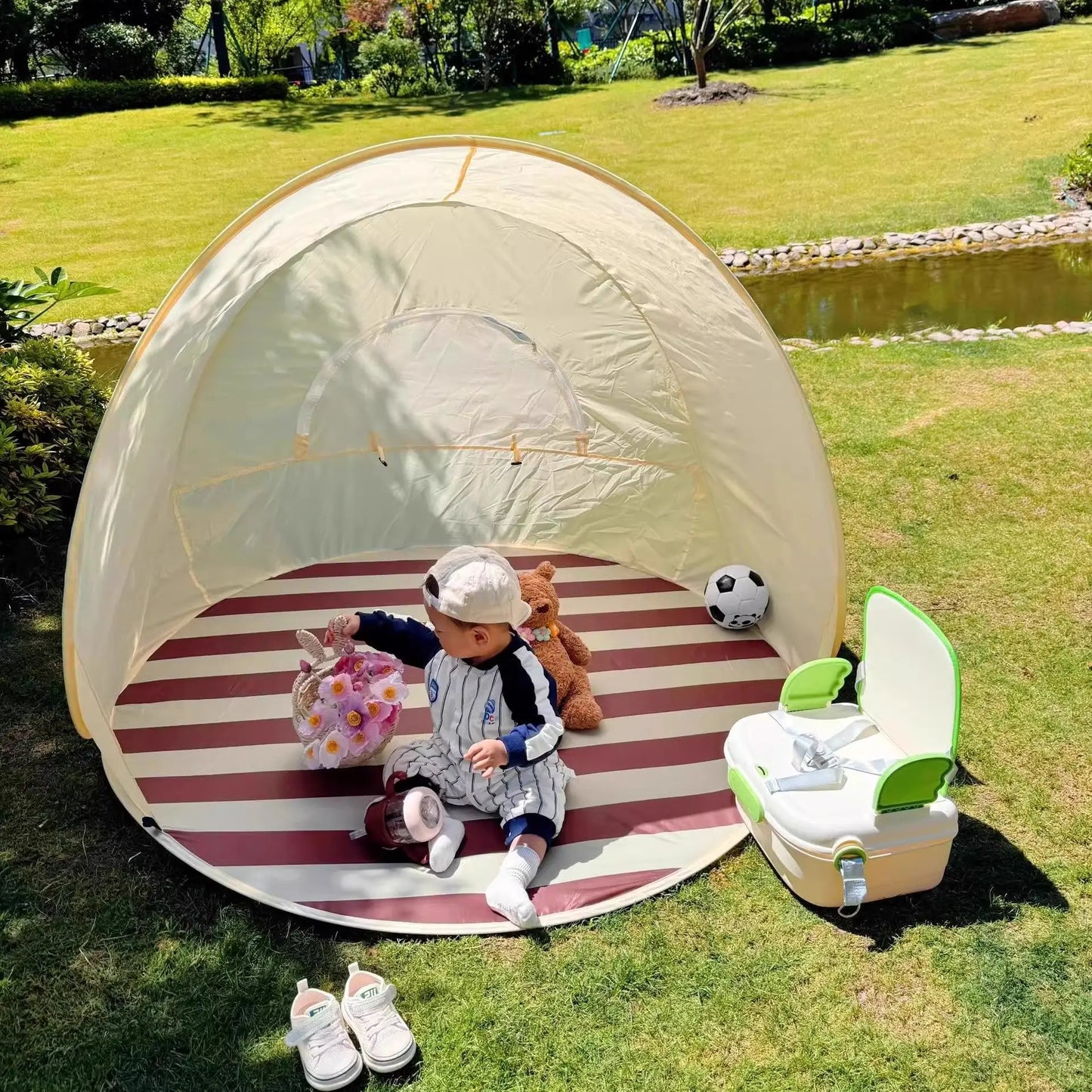 Children's Tent Portable Outdoor Camping Picnic One Second Quick Open Tent Seaside Beach Awning