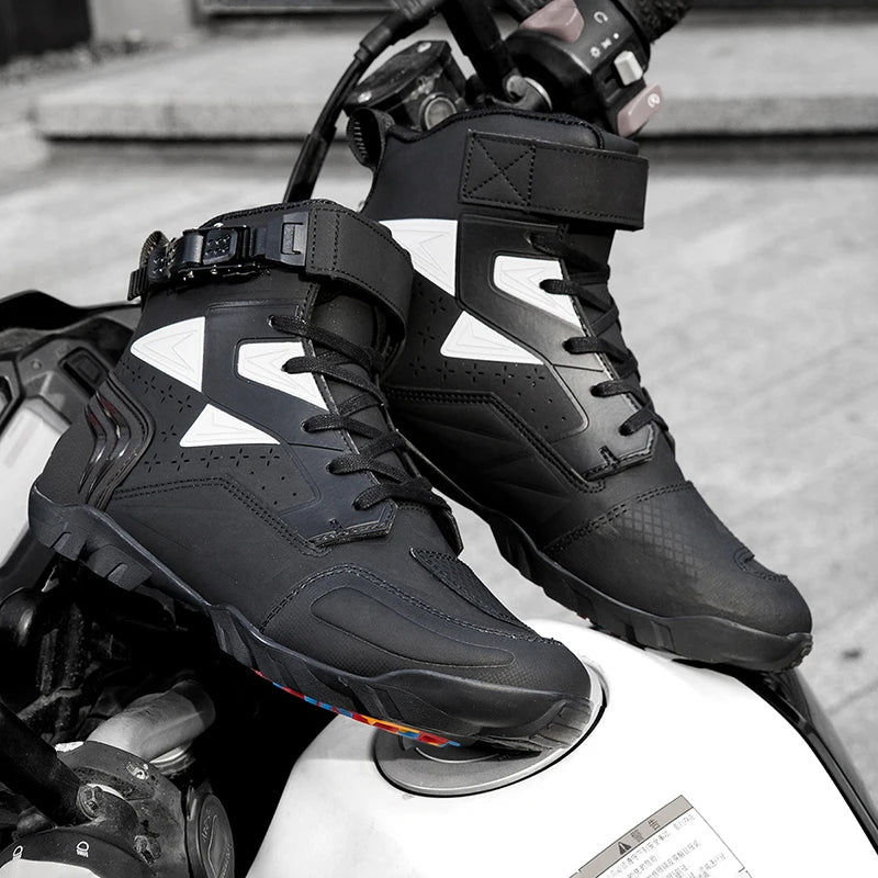 Men Motorcycle Boots New High Quality TPU Protection Men's Motorcycle Shoes Non-slip Breathable Motorbike Riding Boot