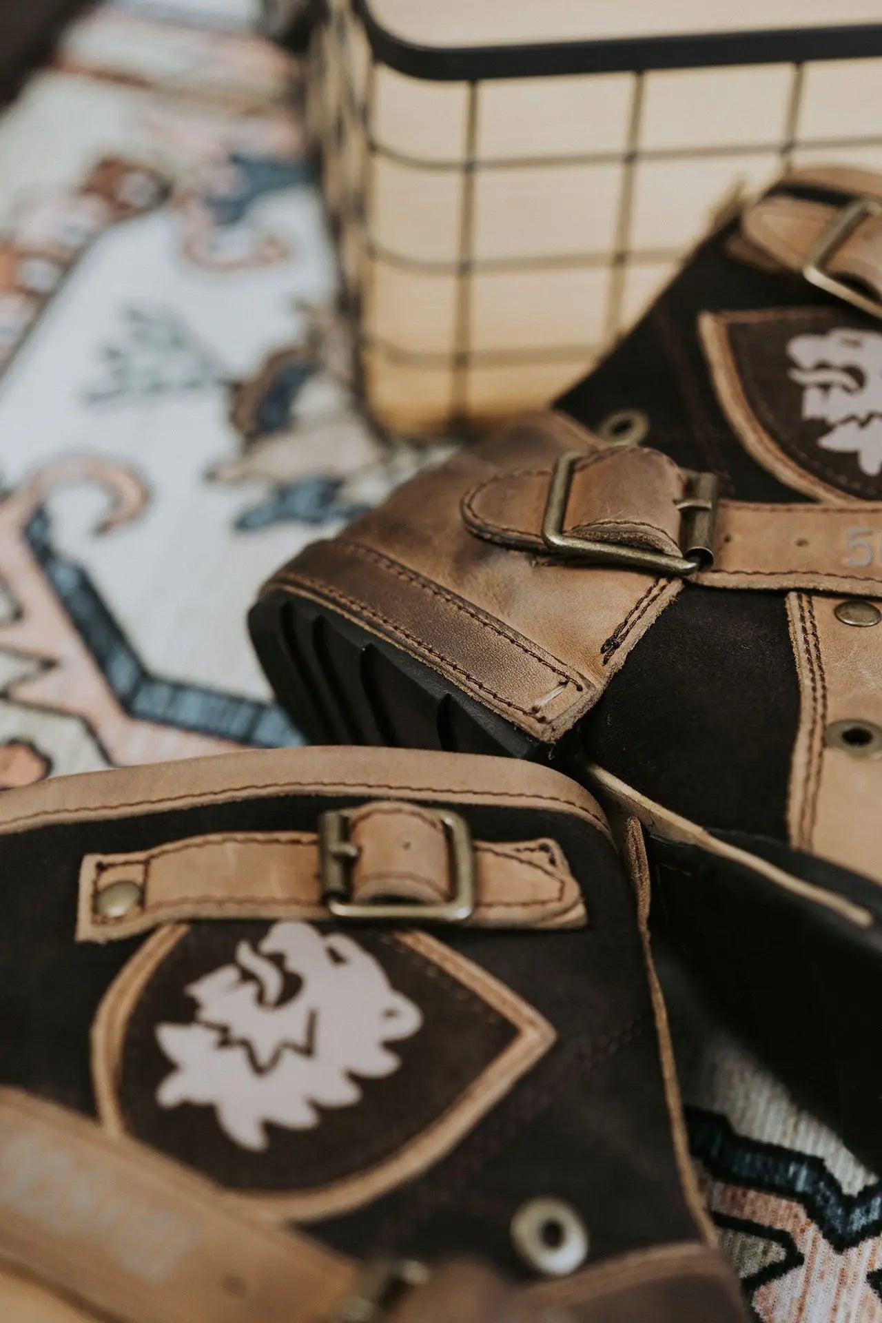 2025 New In Men Boots Luxury Handmade Men Ankle Boots Metal Buckle Zipper Motorcycle Boots Outdoor Plus Size 39-48 Punk Bottines