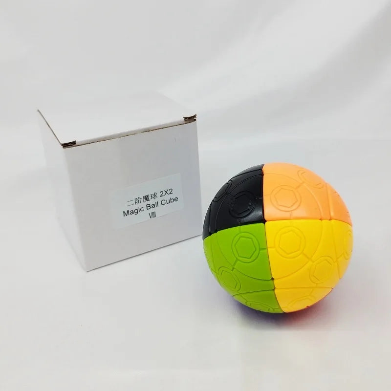 [Wisdom]2X2 Football Cube 8-color 75mm Spanish Spherical Cube 2X2 Spherical Cube Personal Hobby Collection Edition Fidget Toys