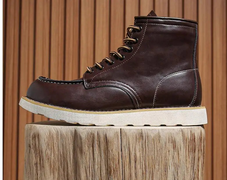 2025 New Spring Round Toe Men Boots Casual Design Boots Vintage Fashion Motorcycle Boots Crazy Brown Boots a055