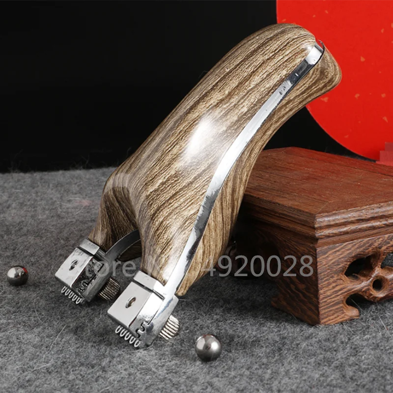 Slingshot Toy for Outdoor Sports  Strong Rubber Band  Hunting Catapult  Competition Toy Accessories  High Quality