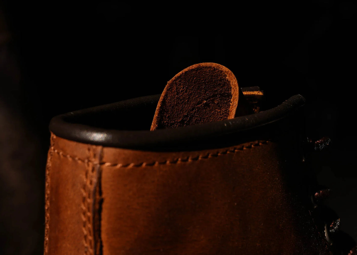 Durable Goodyear-Welted Stitchdown Rugged Style Work Boots Heritage Genuine Leather Moctoeboots Red For Men 1907 Shoes