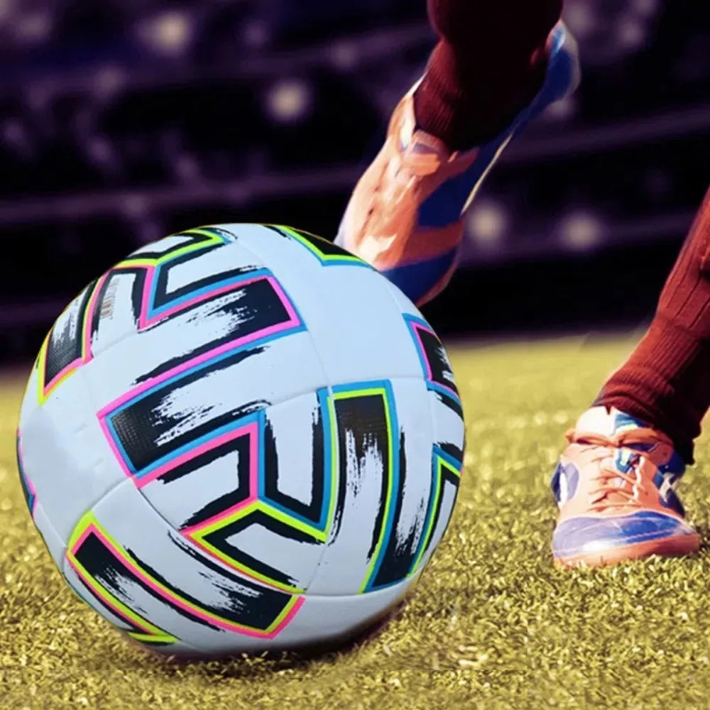 High Quality Standard Size 5 Soccer Ball Professional Seamless League Match Balls PU Material Children's Football School