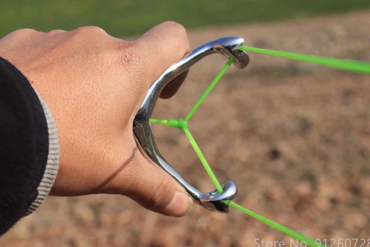 Hunting Slingshot High-precision Outdoor Shooting Competitive Catapult Tactical game toys Stainless steel Bow Send Rubber band