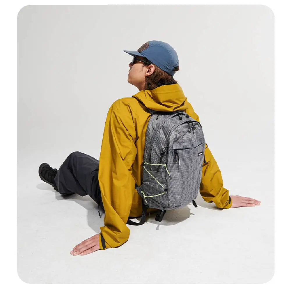 Naturehike Ultra-light Outdoor Hiking Backpack, 20 Liters Waterproof and Breathable, Suitable for Outdoor Camping Trips.