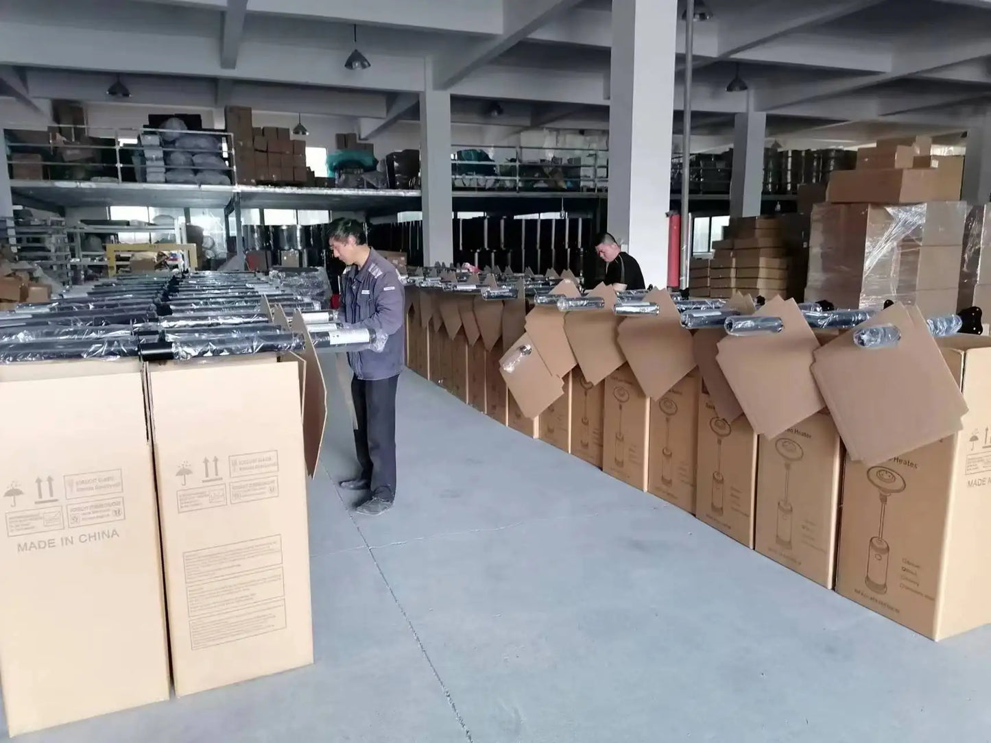 Grill Burner Gas & Charcoal Outdoor with Side Smoker Coated Finish for Family Gatherings