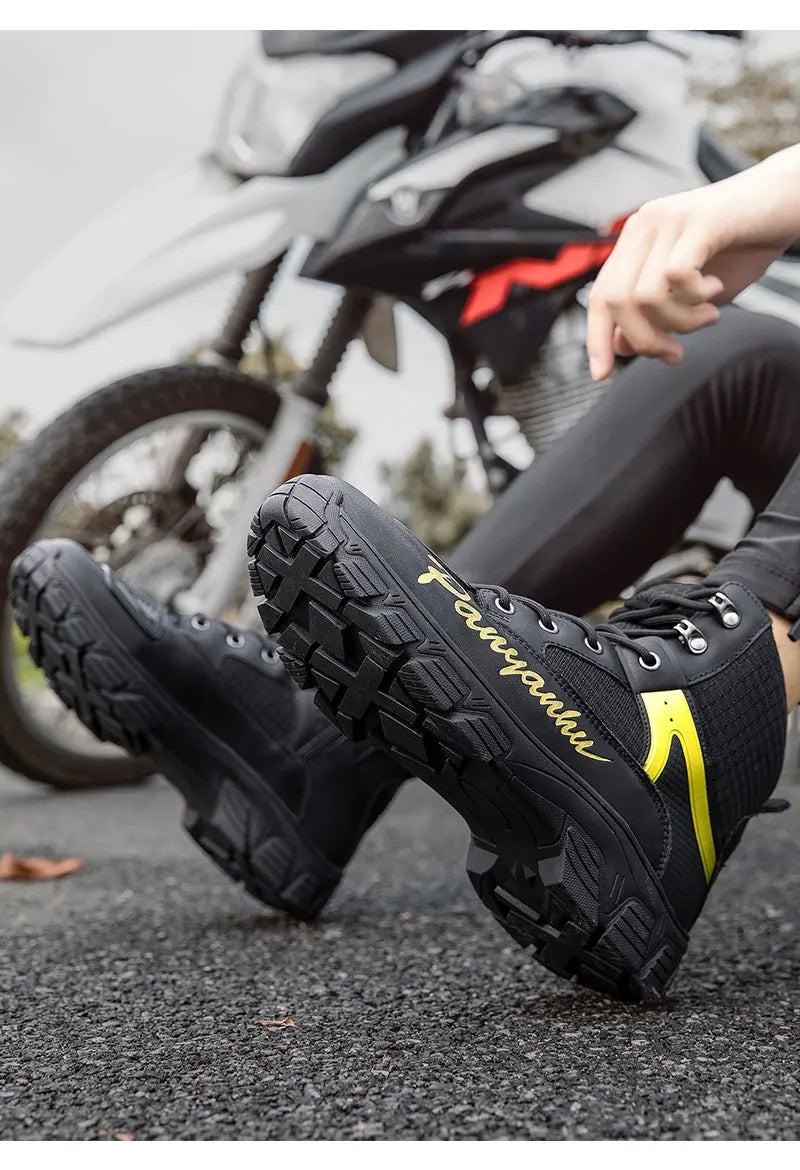 Motorcycle Boots for Man 2025 New Breathable Motocross Riding Boot Men's Motos Protective Shoes Motorbike Anticollision Shoes