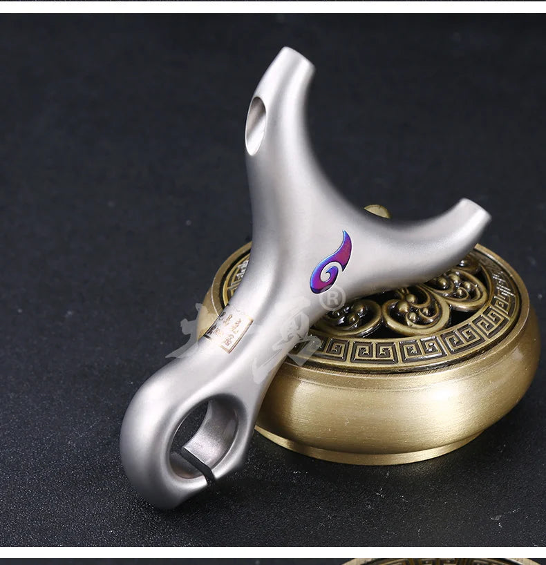 High Quality Titanium Alloy Slingshot Outdoor Hunting Top Card Catapult Tactical Game Professional Slingshot Hunting Accessories