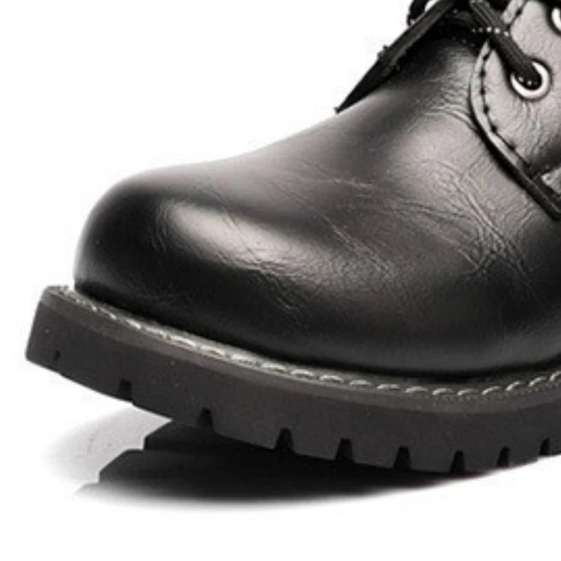 Men's Leather Motorcycle Boots Mid-calf Boots Gothic Belt Rock Punk Shoes Outdoor Black Casual Boot Winter Large Size Men Boots