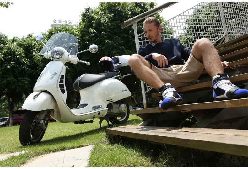 NEW ARCX Men's Motorcycle Boots Leisure Blue bottes moto Leather motorboats Street Moto Racing Ankle Four Seasons casual shoes