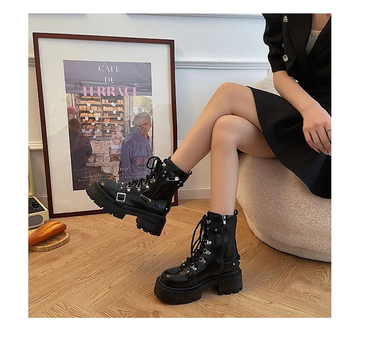Women's Motorcycle Short Boots Rivet Chain Design Gothic Shoes Street Fashion Lady Rock Boots Metal Decor Punk Style Women Shoes
